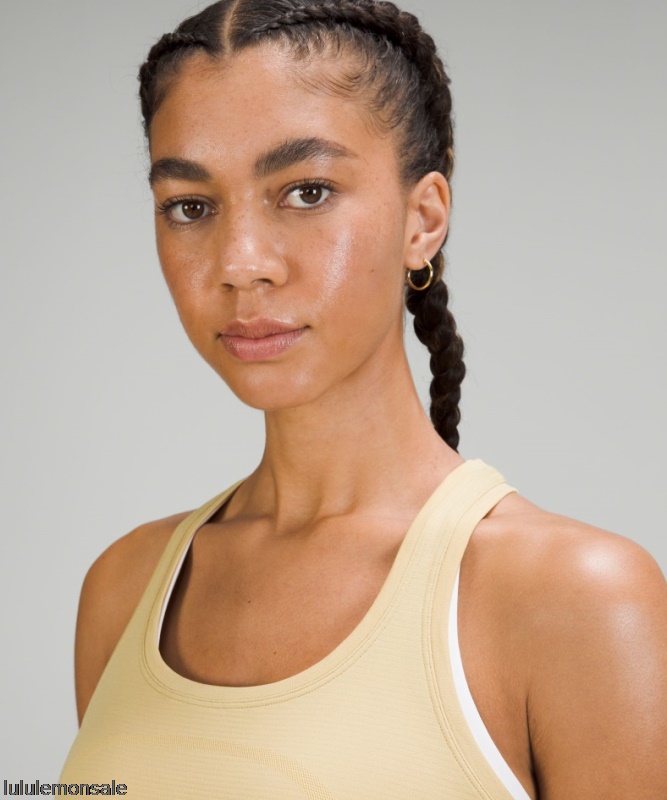 Lululemon Damen DELULU511 | Lululemon Deutschland Golden Sand Swift Tech Racerback Tank Top 20 Rennlänge